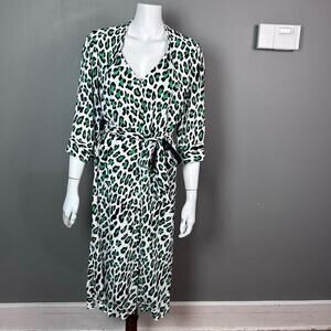 Diane Von Furstenburg dress size 12 Leopard‎ Print midi white green